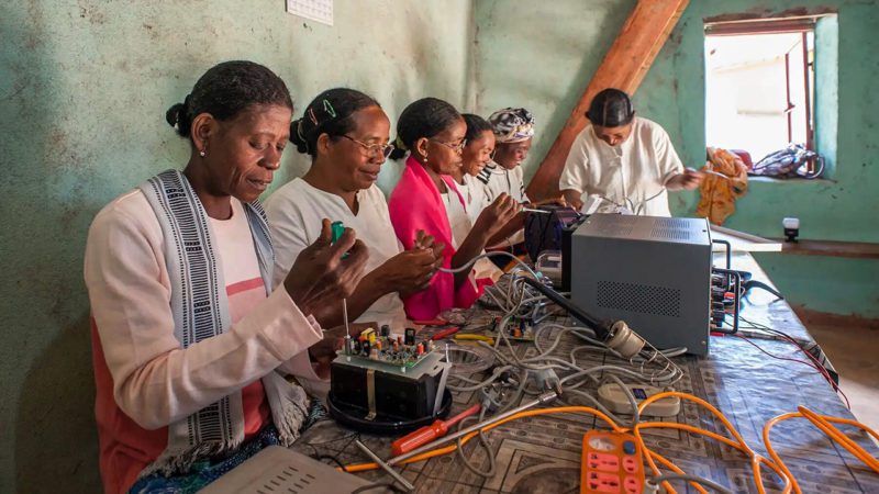 Solar Mamas in Madagascar