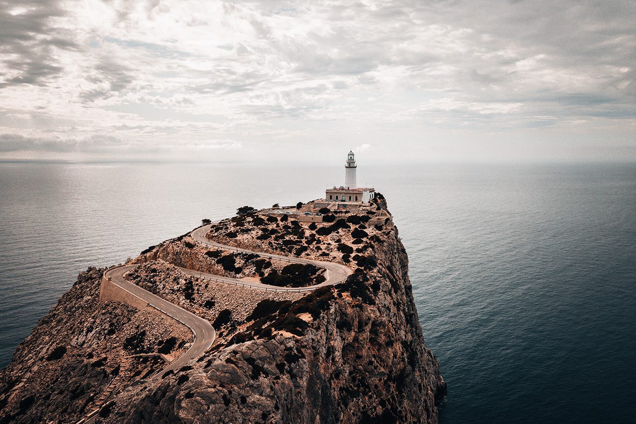 Lighthouse overlooking ocean