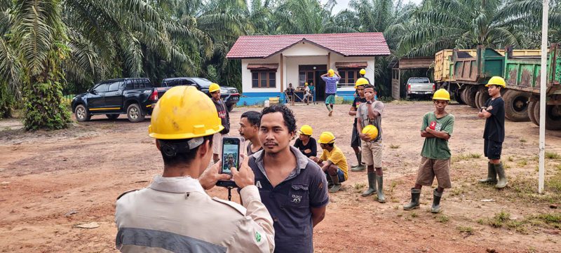 Facial recognition, GPS coordinates, and time stamps for each staff are recorded, and staff are tracked to make sure daily work plan is followed