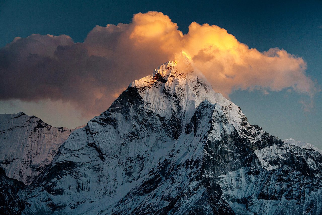 Nepal mountain with cloud