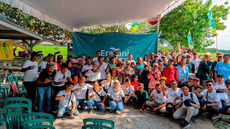 Eratani community photo