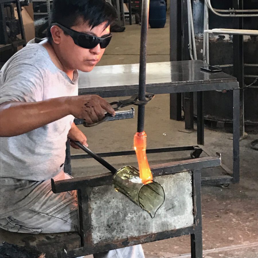 Xaquixe-Glassblower-1.jpeg
