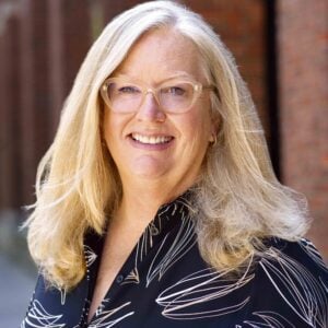 Deborah Burand Headshot