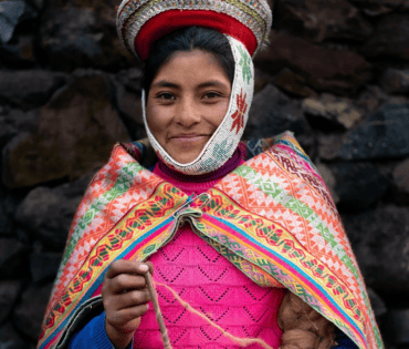 The R.I.S.E. Artisan Fund Invests in Peruvian Textile Company